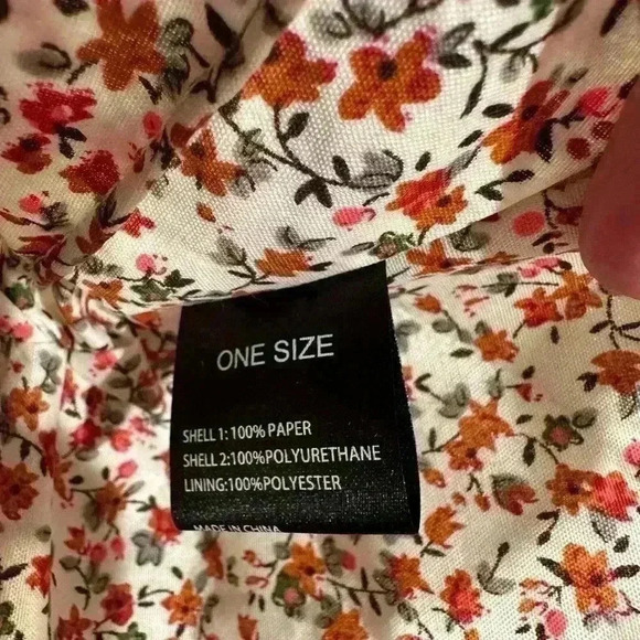 NWT- Like Dream Crossbody with Large Cream Bow - Picture 8 of 8